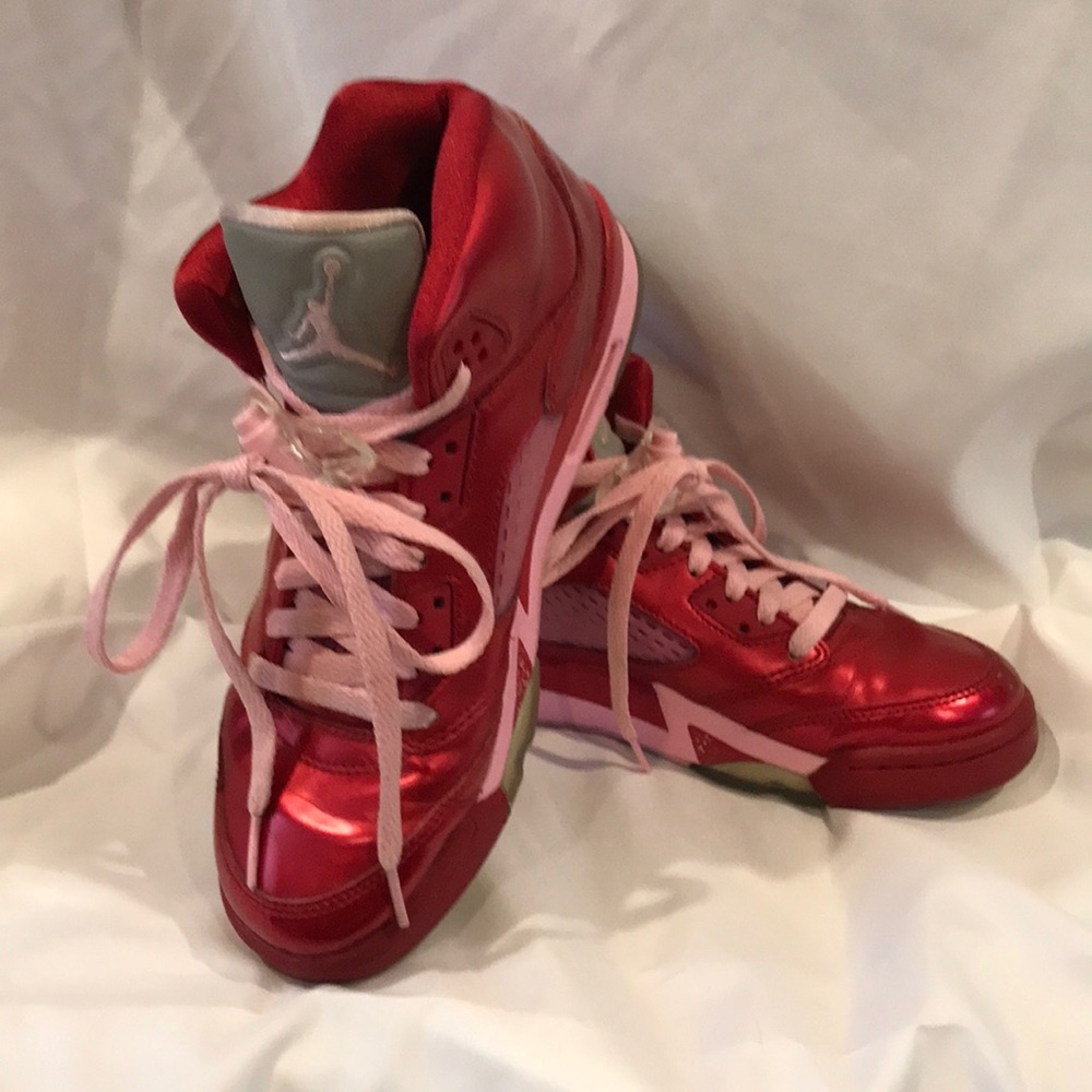 Nike Air Jordan Basketball Shoe 5.5Y